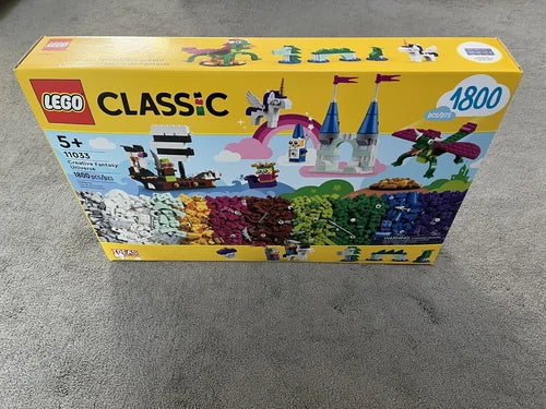 LEGO CLASSIC: Creative Fantasy Universe (11033)
