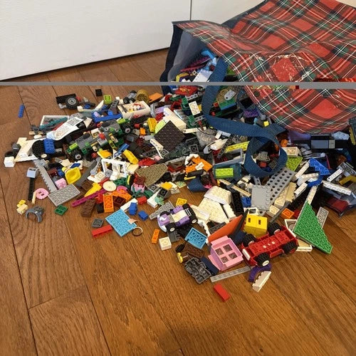17 Pound Bag Of Assorted LEGO Lot