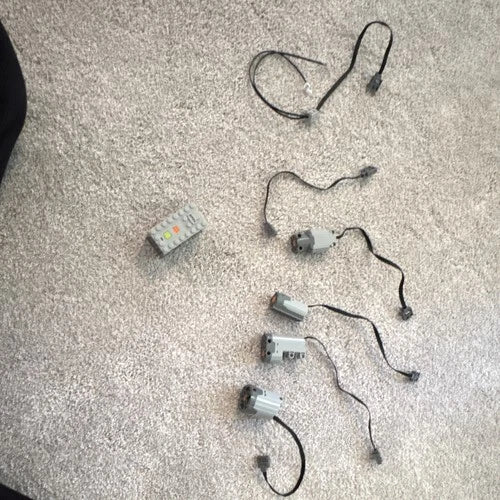 LEGO Power Functions Motor w Battery Box & Cables Gray/Black (Lot)