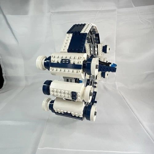 MEOW Star Wars 7661 Jedi Starfighter w/ Hyperdrive Booster Ring 2007 READ