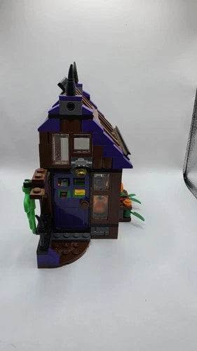 MEOW Scooby-Doo: Mystery Mansion (75904) Near Complete Some Minifigs And Manuals