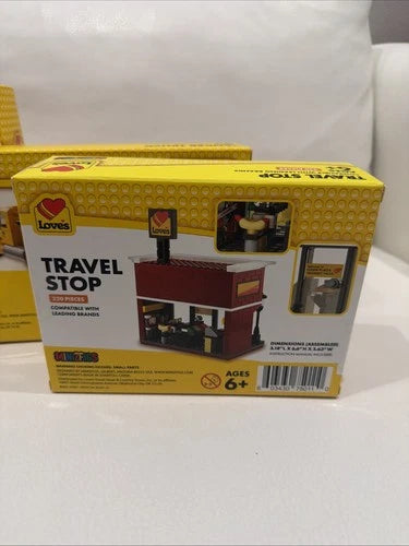 Love's Travel Stop Tanker Truck Minizfigs Building Full Set