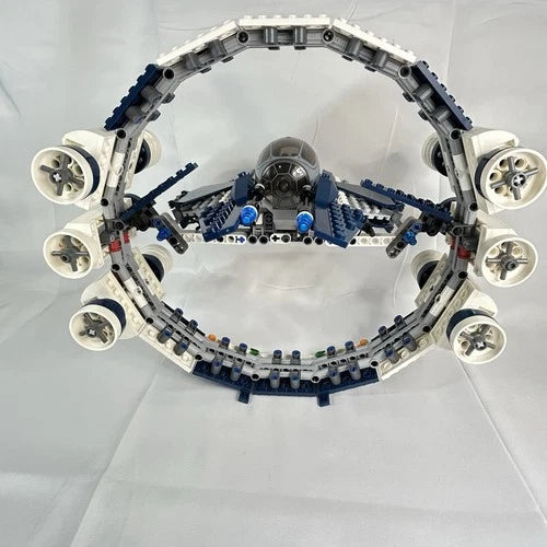MEOW Star Wars 7661 Jedi Starfighter w/ Hyperdrive Booster Ring 2007 READ