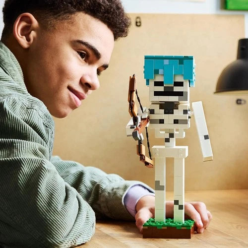 LEGO Minecraft The Skeleton Toy - Figure w/Diamond Helmet, Bow & Arrow and Grass