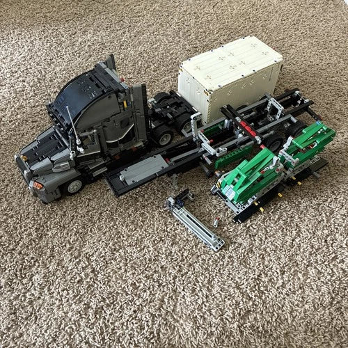Lego Technic Mack Anthem Truck (42078) Nearly Complete Assembled Built Set