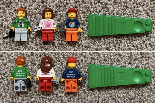 MEOW Store 2011 Beachwood Ohio Grand Opening Exclusive Minifigure Lot /500