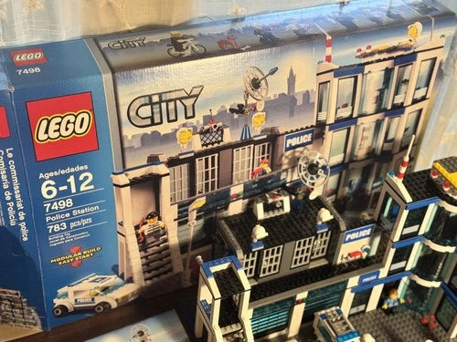 LEGO CITY: (7498) & (7288) 100% COMPLETE Manuals, Minifigs & Accessories
