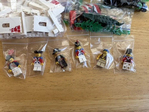 MEOW Pirates: Soldiers' Fort (6242) Used Complete