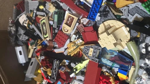 LEGO Bulk Lot Assorted Bricks Pieces Parts Multicolor Plastic 17lb+