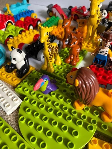 LEGO DUPLO HUGE LOT 430 PCS VEHICLES FIGURES & ANIMALS DISNEY FIGS