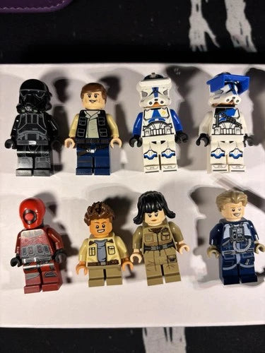LEGO Minifigure Lot w/ Accessories and sets