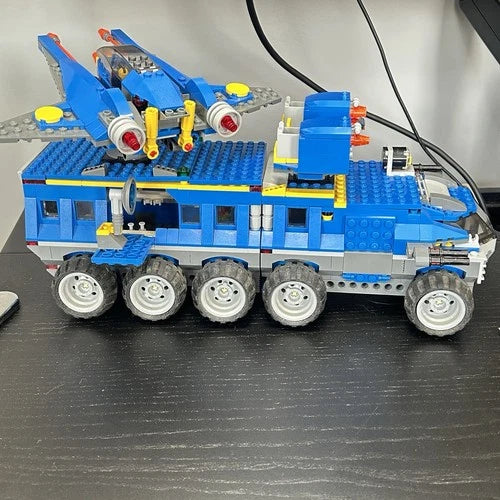 LEGO Alien Conquest Earth Defense HQ 7066 Main Build + Book 1, No Minifigs