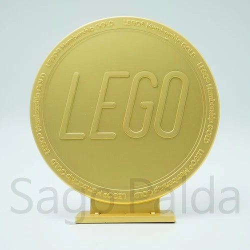 Lego Korea VIP Gold Membership Trophy Statue 2021 Zinc Alloy