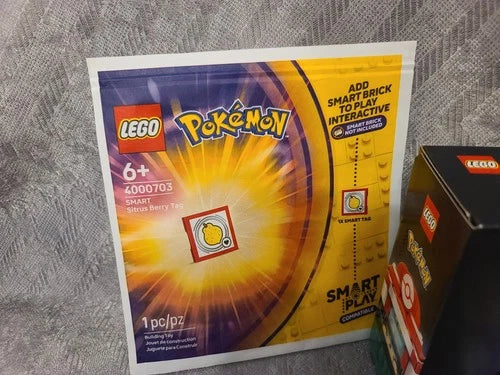MEOW Pokemon 40911, Poke Ball Smart Tag Case Build, 4000703, 30729 & Stickers