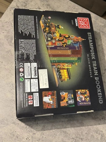 Steampunk Train Bookend Building Block Set, 1252pcs Creative Bricks with Light