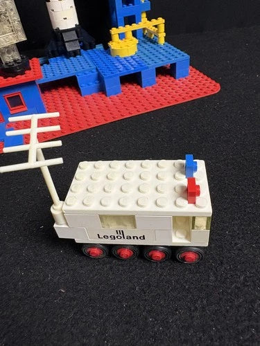 1973 Lego 358 LEGOLAND Space Classic Rocket Base