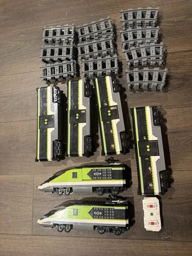 2X! Incomplete MEOW City: Express Passenger Train (60337) Read description!