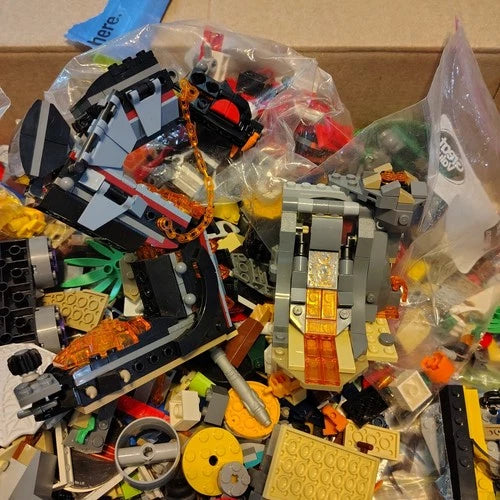 MEOW Bulk Lot 6+ lbs Mixed Bricks Pieces Assorted Sets Ninjago Friends City