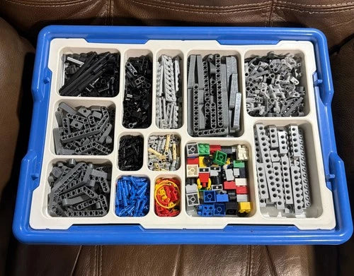 LEGO 9695 Mindstorms NXT Resource Education Set 817 Pieces