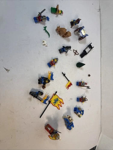 MEOW Castle Knights Minifigure Lot with Horses, Figures ,Weapons & Accessories