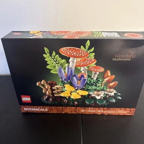 Lego Botanicals Woodland Mushrooms Building Set - 11505 - NEW IN BOX!