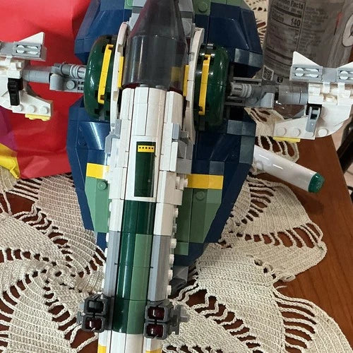 LEGO Star Wars Assembled Spaceship/Vehicle Build White Green Blue Gray Plastic