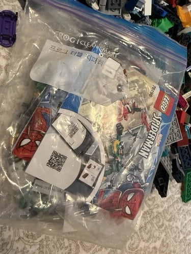 LEGO Lot 45lbs Spiderman, Mario, Batman, Guason And More