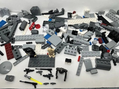 7869 LEGO Star Wars: Battle for Geonosis Near Complete