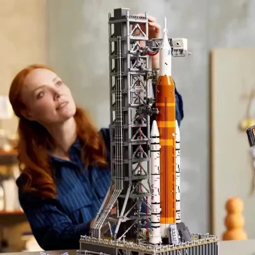 3601PCS Artemis Space Launch System Building Blocks Model Bricks MOC 10341